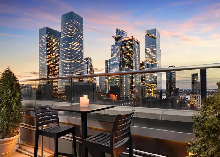 Doubletree By Hilton Times Square South